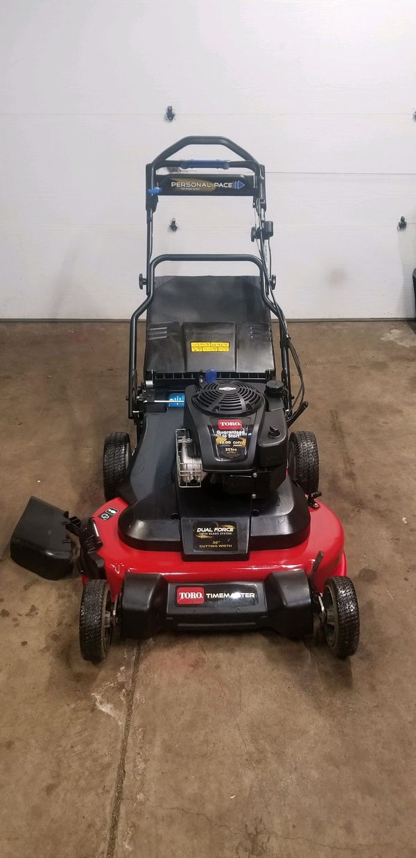 Toro 30" Timemaster 21199 10 HP Briggs Engine Personal pace drive