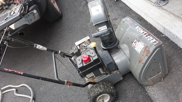 Craftsman 22 inch...5 hp...snowblower...self propelled for Sale in