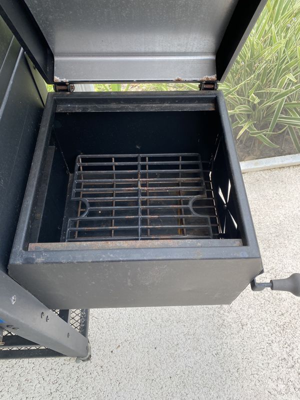 Pro Series Smoke Hollow 4-1 Grill for Sale in Spring Hill ...