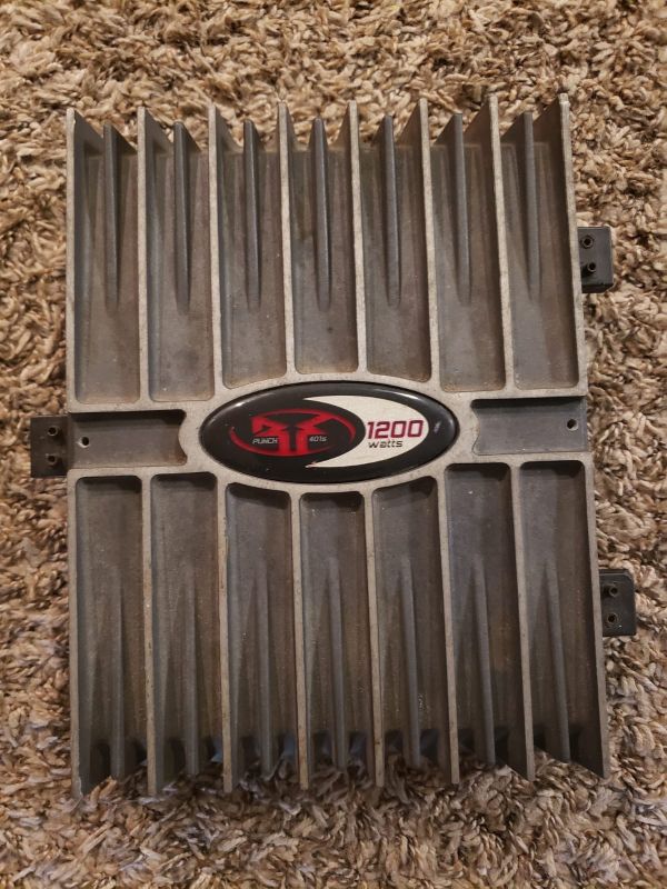 Old School Amplifier Rockford 1200 Watts in good condition for Sale in