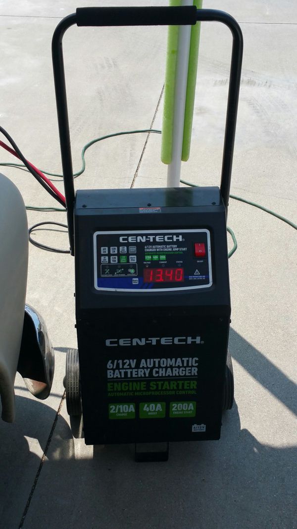cen tech battery charger green light