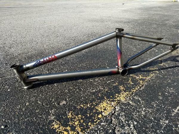 stranger crux frame