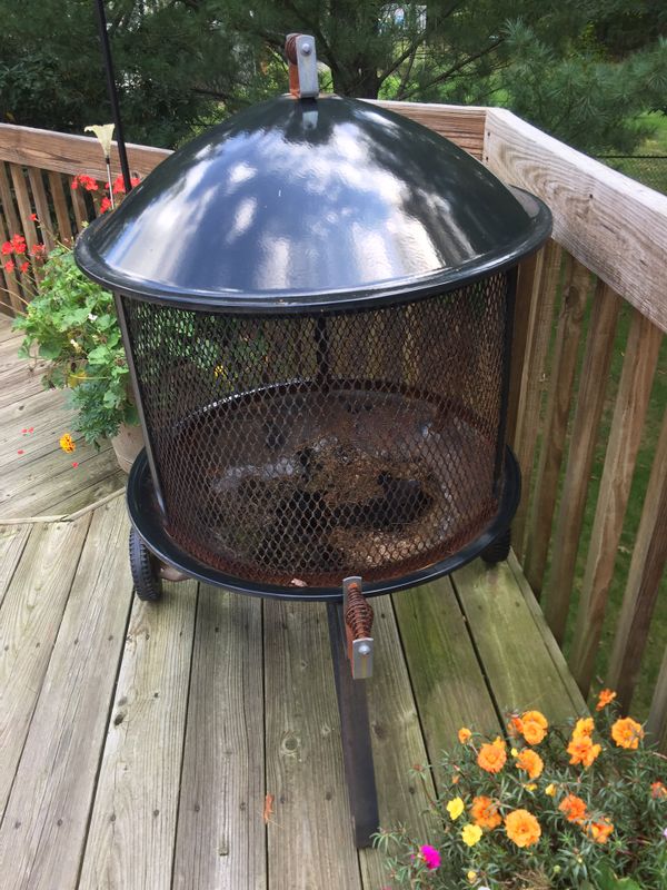 Sturdy Fire Pit on Wheels for Sale in Englishtown, NJ 