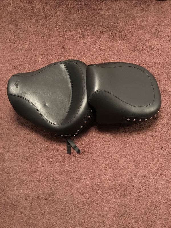 Mustang Motorcycle Seat for Honda Shadow 1100 Aero for Sale in Hemet