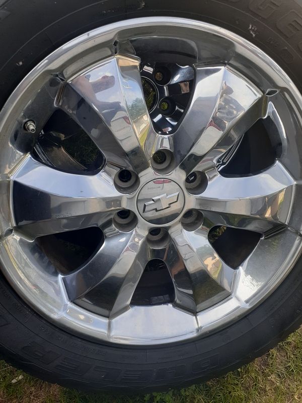 20 inch 6 lug Chevy rims with tires for Sale in Houston, TX - OfferUp