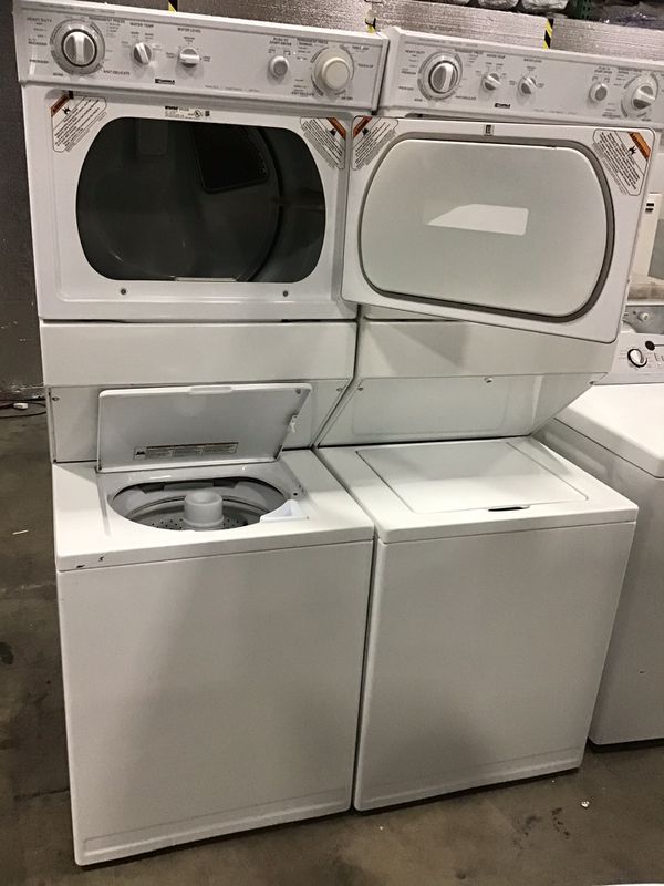Kenmore 27” stackable washer and dryer combo for Sale in Vancouver, WA ...