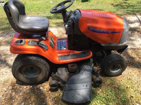 Husqvarna yth 2148 riding lawn mower for Sale in BROOKSIDE VL, TX - OfferUp