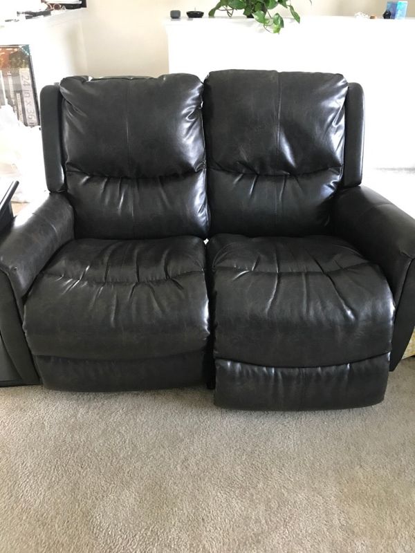 Power reclining loveseat lazy boy for Sale in Nashville, TN OfferUp