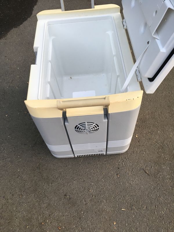 Igloo Cooler Food Tray And the right cooler can mean pros