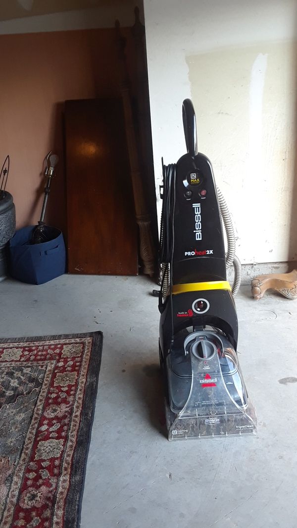 BISSELL Heated Carpet shampooer.. for Sale in Aubrey, TX OfferUp