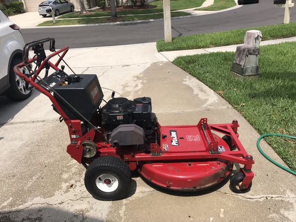 Toro Proline 32” Commercial Mower for Sale in Land O Lakes, FL - OfferUp