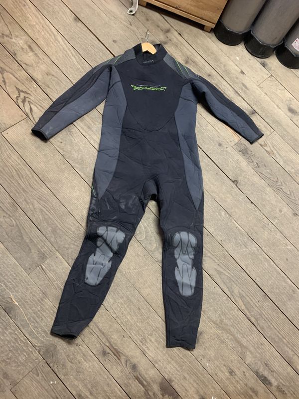 wetsuit 3xl