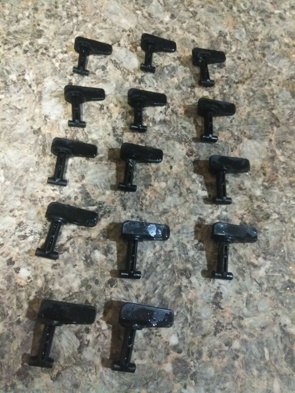 Large Dog Kennel Pet Crate Carrier plastic fasteners clips hardware