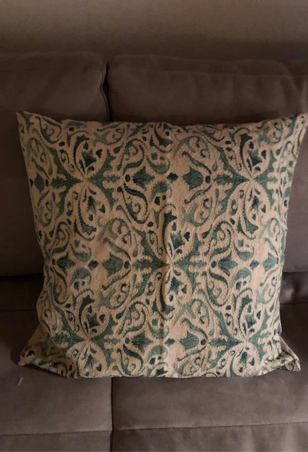 Pottery Barn pillow cover for Sale in Del Mar, CA OfferUp