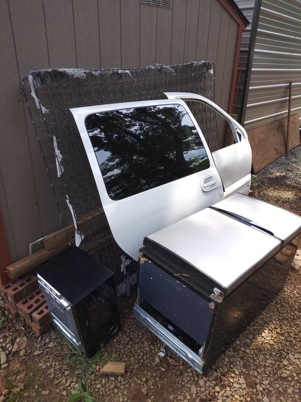 FREE Scrap Metal pick up only for Sale in Maryville, TN OfferUp