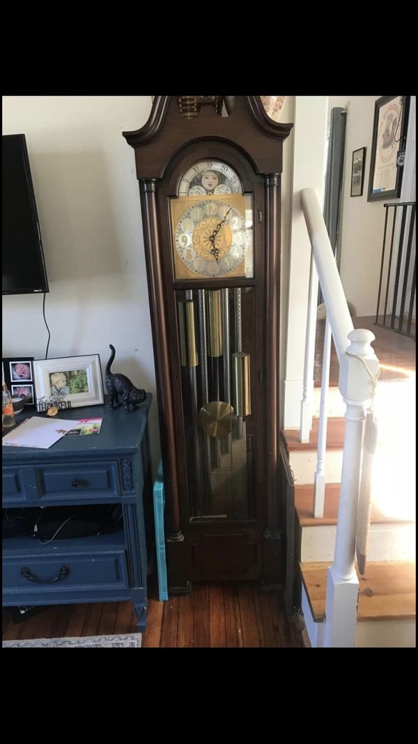 Vintage Seth Thomas grandfather clock for Sale in Norfolk, VA OfferUp