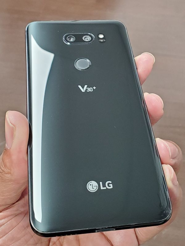 Unlocked LG V30+ (128GB) Android Smartphone • Ready to Use • Any GSM
