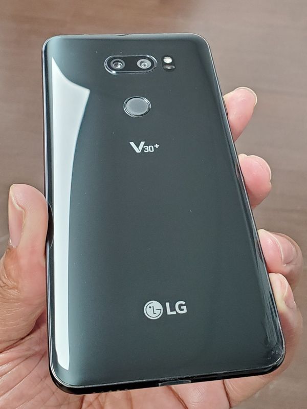 LG Electronics - LG V30＋ 128GB SIMフリー☆海外版の+inforsante.fr