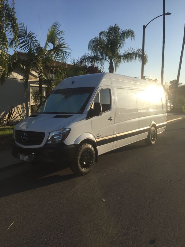 Mercedes Sprinter Motocross / Mountain Bike van. Camping for Sale in