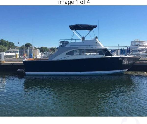 1973 33' Silverton cabin cruiser/with fly bridge for Sale ...