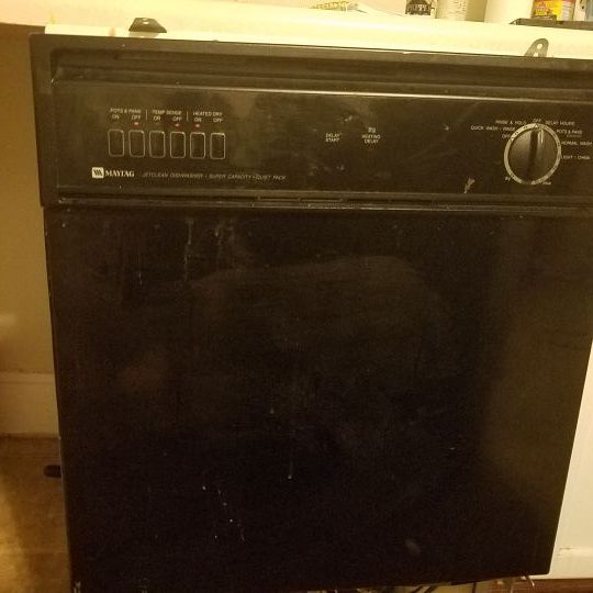 Maytag jetclean Super Capacity quiet pack dishwasher for Sale in