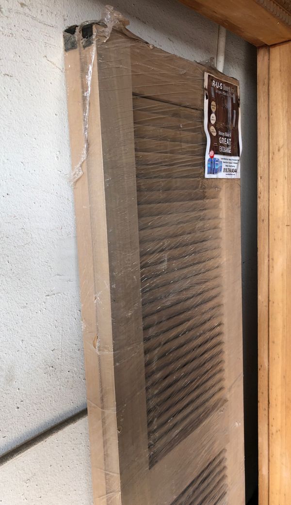 Solid wood louver doors brand new 24” x 80” 13/4 exterior