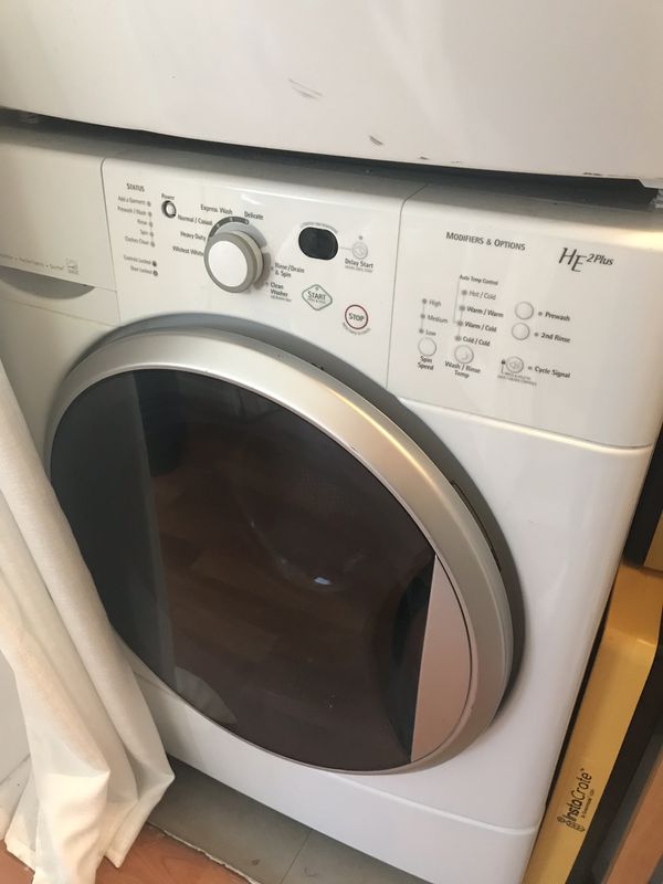 Kenmore Elite Electric Dryer- Stackable works great for Sale in Everett