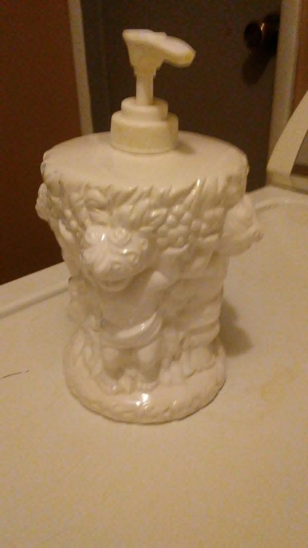 angel soap dispenser
