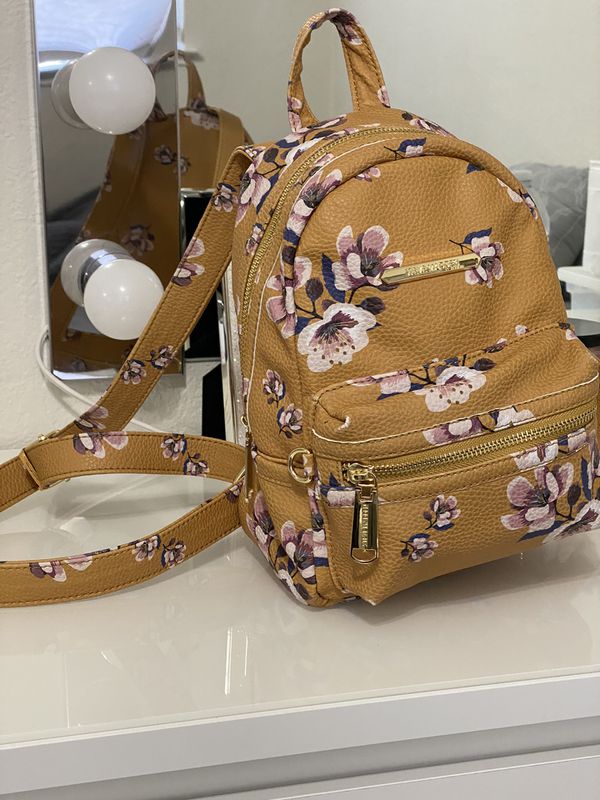 STEVE MADDEN floral yellow backpack for Sale in Rancho Cordova, CA ...