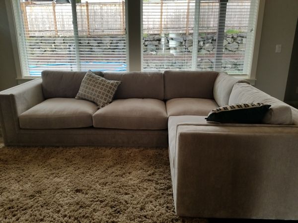 Z Gallery 3 Pieces Light Grey Opulent Polar Luka Sectional For