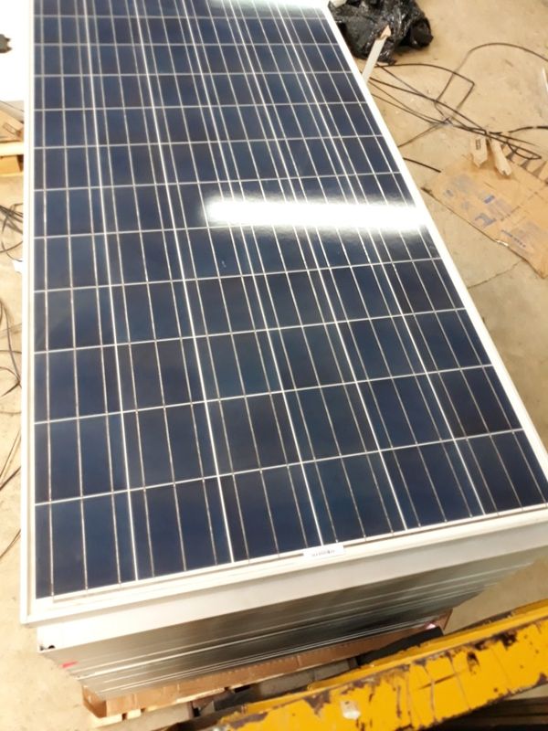 275Watt solar panelwholesale price (used) for Sale in Hialeah, FL