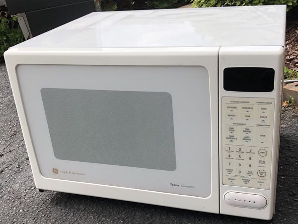 GE Microwave - Model N: JE1390WA 001 for Sale in Alexandria, VA - OfferUp