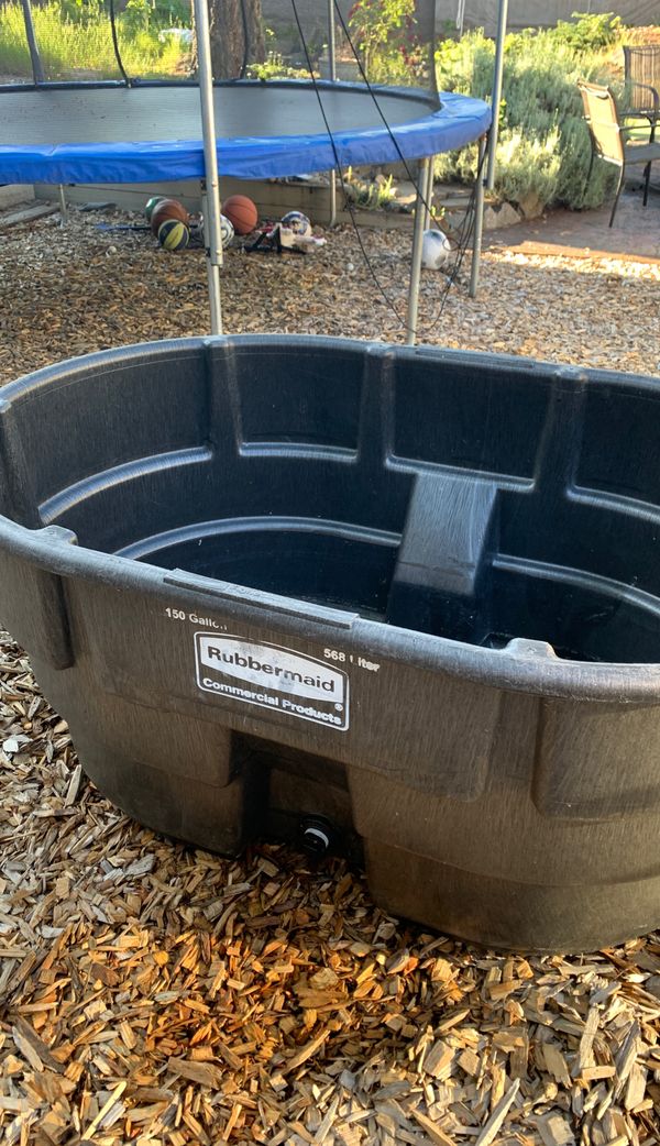 rubbermaid commercial structural foam stock tank