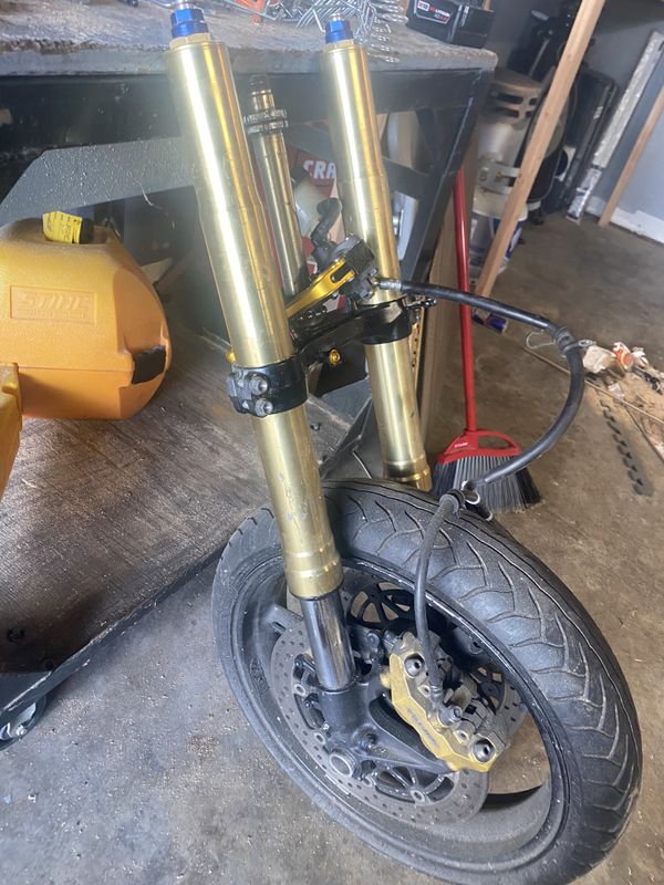 04/05 GSXR 600/750 or SV650 front forks for Sale in WA OfferUp