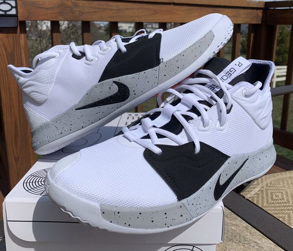 pg 3 youth basketball shoes