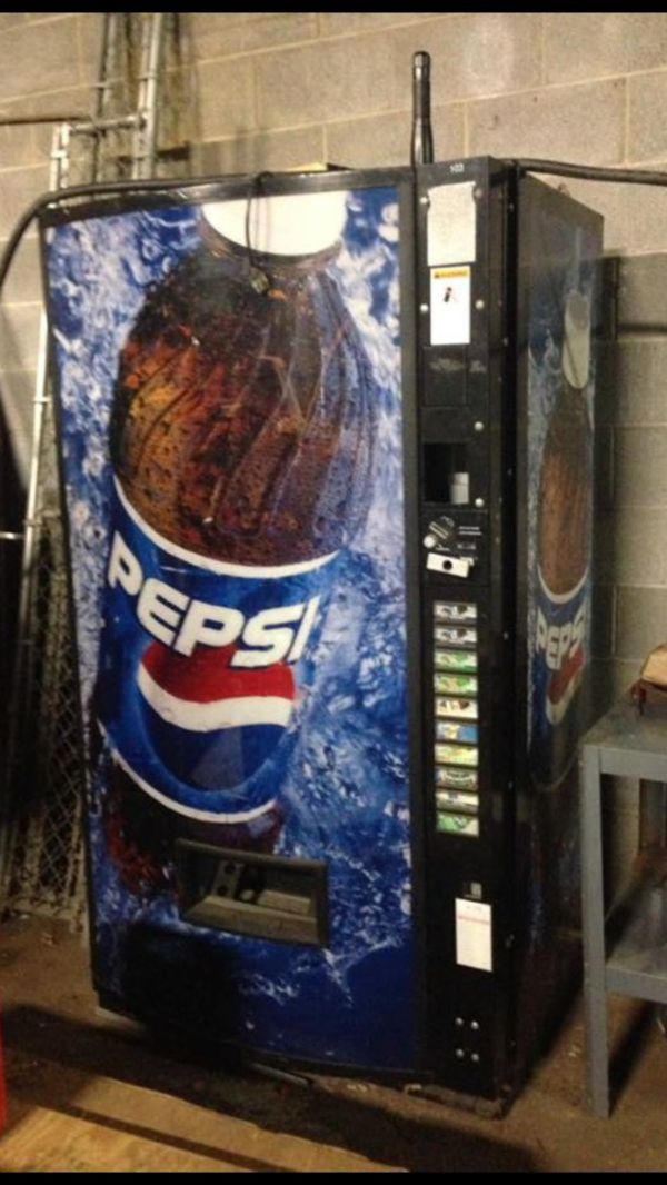 Pepsi vending machine for Sale in Warren, MI OfferUp
