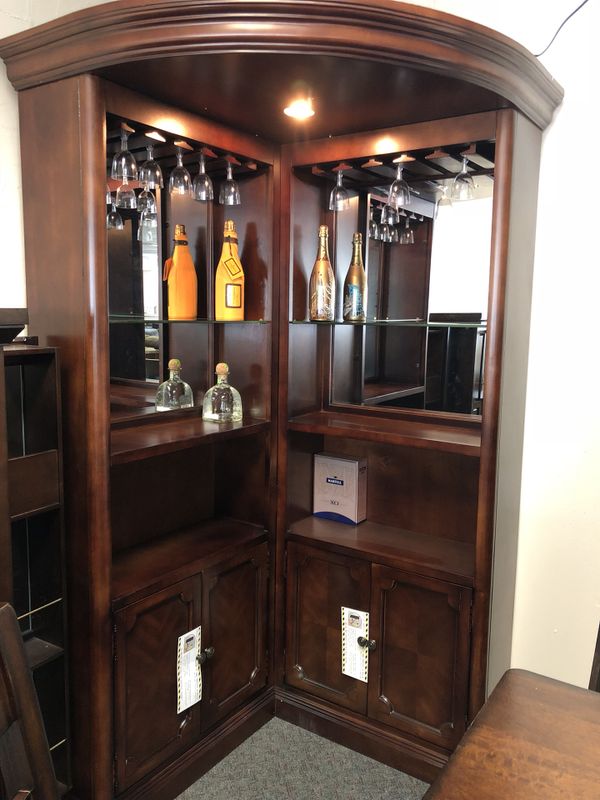 Corner Bar Unit for Sale in Stockton, CA OfferUp