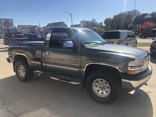 2000 Chevy Silverado Stepside for Sale in North Sioux City, SD - OfferUp