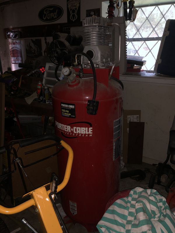 60 gallon Porter cable stand up air compressor for Sale in Katy, TX
