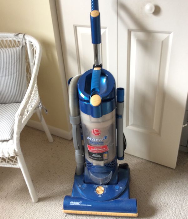 Vacuum Cleaner, Hoover Mach3 Heavy duty for Sale in Delray Beach, FL ...