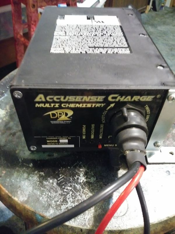 ACCUSENSE Multi Chemistry Battery Charger for Sale in Hudson, FL - OfferUp