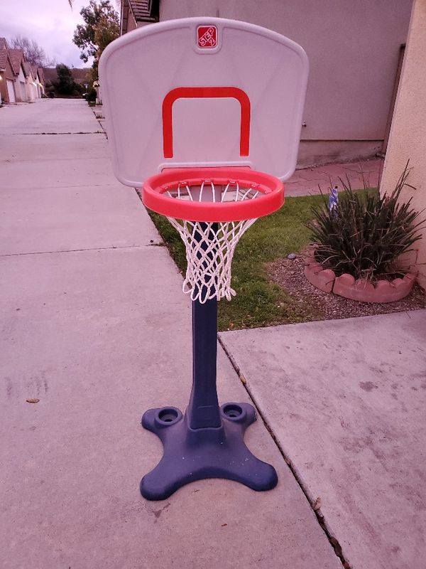 Step 2 Basketball Hoop for Sale in Chula Vista, CA OfferUp