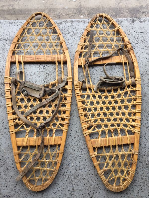 Vintage Tubbs Wooden Snowshoes 2 pair for Sale in Auburn, WA OfferUp
