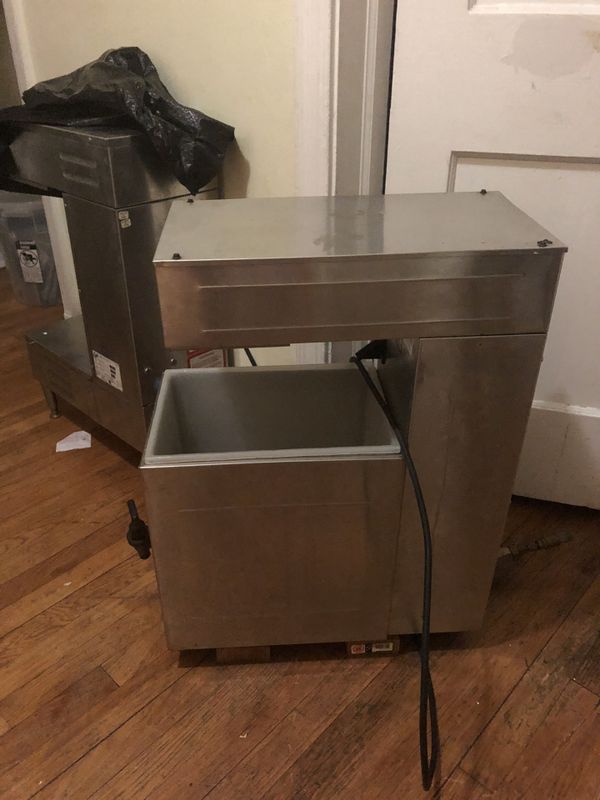 BUNN Commercial iced tea maker TB3 Three Gallons for Sale in Washington