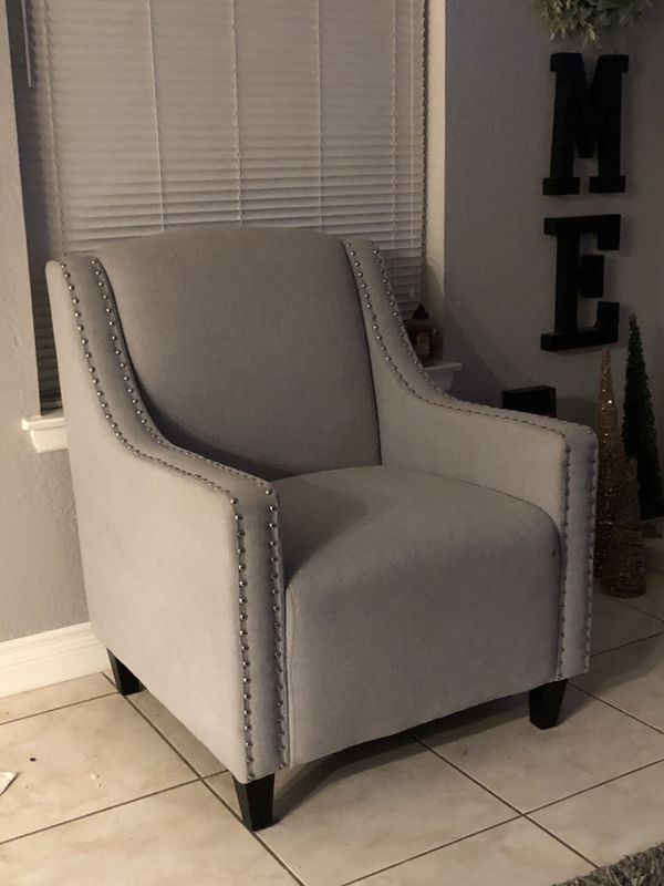 Nice Accent Chair for Sale in Hesperia, CA - OfferUp