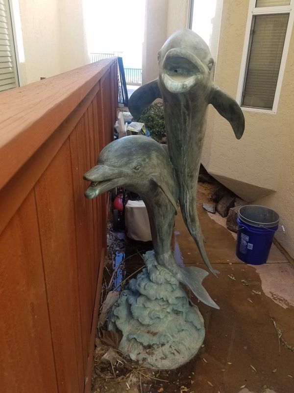 Double Dolphin Fountain for pool or garden for Sale in Escondido, CA