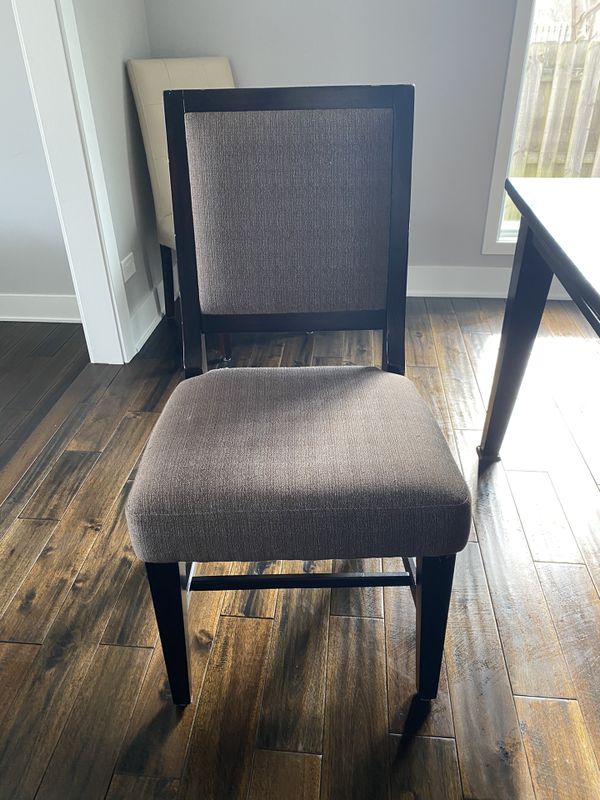 Ashley Dining Table & Chairs for Sale in Naperville, IL OfferUp