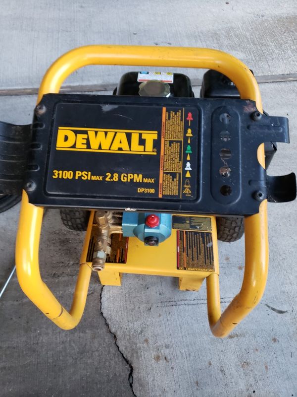 Dewalt CAT pump 2.8 GPM Honda GX200 3100 PSI 6.5HP gas pressure washer