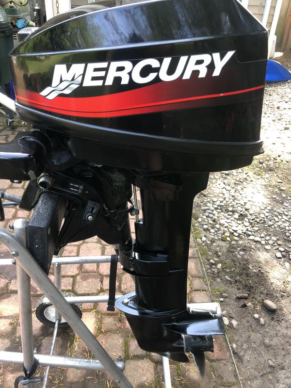 8 HP Mercury outboard motor, long 20” shaft 2 stroke for Sale in Redmond, WA OfferUp