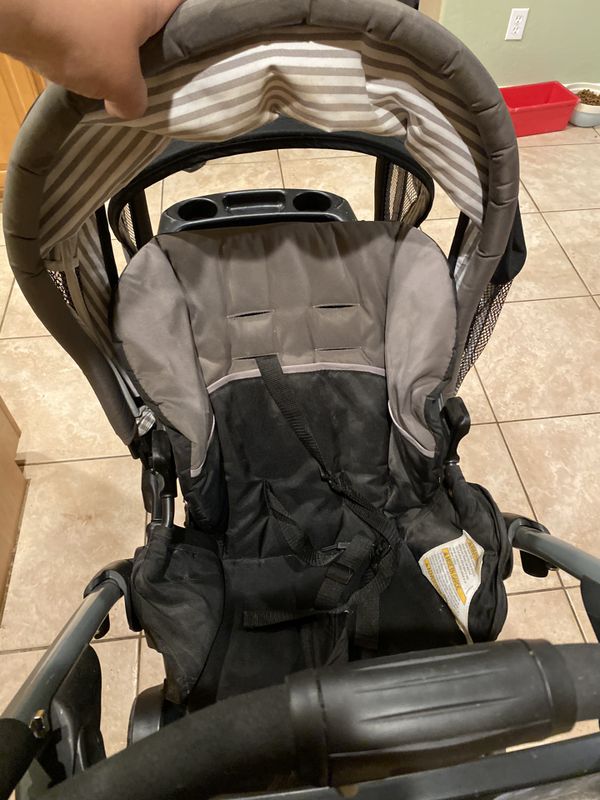 Graco double stroller w/removable seat to turn in to toddler bench seat ...